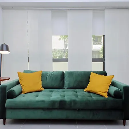 Piramide Charming Apartment-2